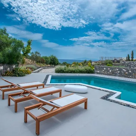 Aelia Paros * Χρυσή Ακτή